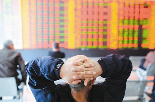 突发！亚太股市全线大跌！韩国紧急“拔网线”！发生了什么？