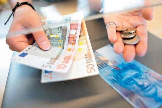 我国外汇储备规模连续3个月稳定在3.3万亿美元以上